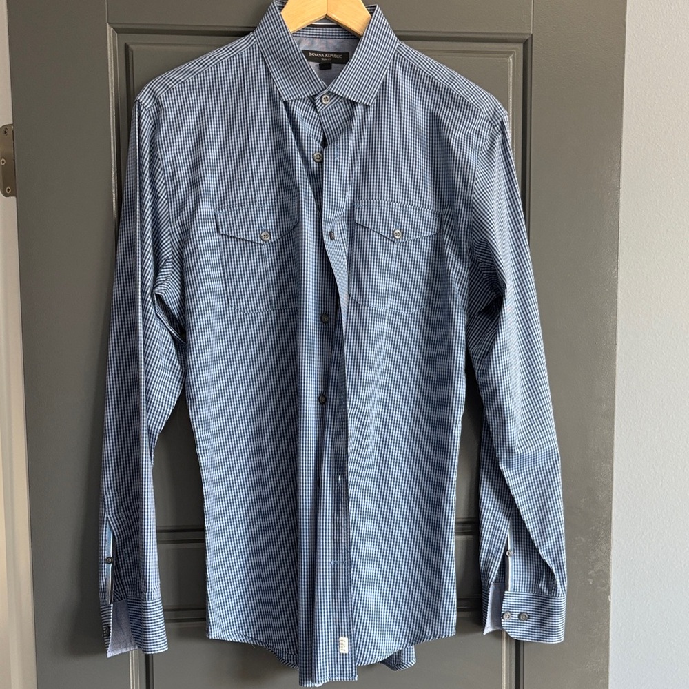 Banana Republic Men's Navy Checkered Button Down Shirt
